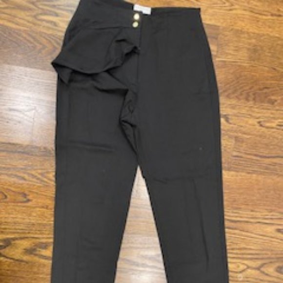 Clearout-Sandro one side peplum style black pants (3/4 length) size 36 - Picture 2 of 9